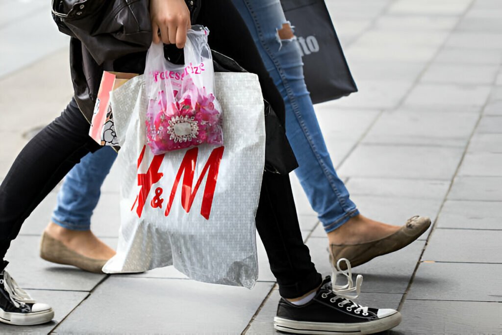 مزايا التسوق من H&M تجربة تسوق مميزة بأسعار لا تقاوم